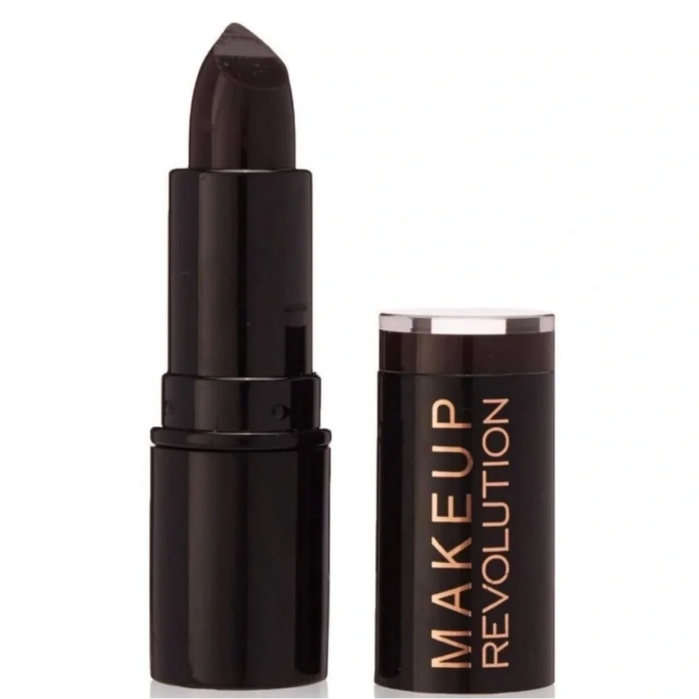 5 for 25⚡️Makeup Revolution Lipstick 100% Vamp Deep Burgundy Plum 3.2g